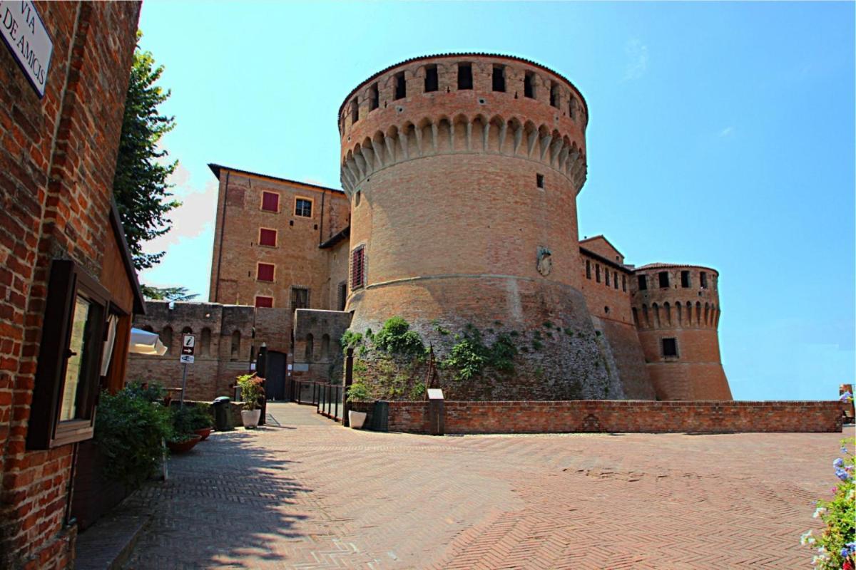 Appartamento La Mimosa Dozza Esterno foto
